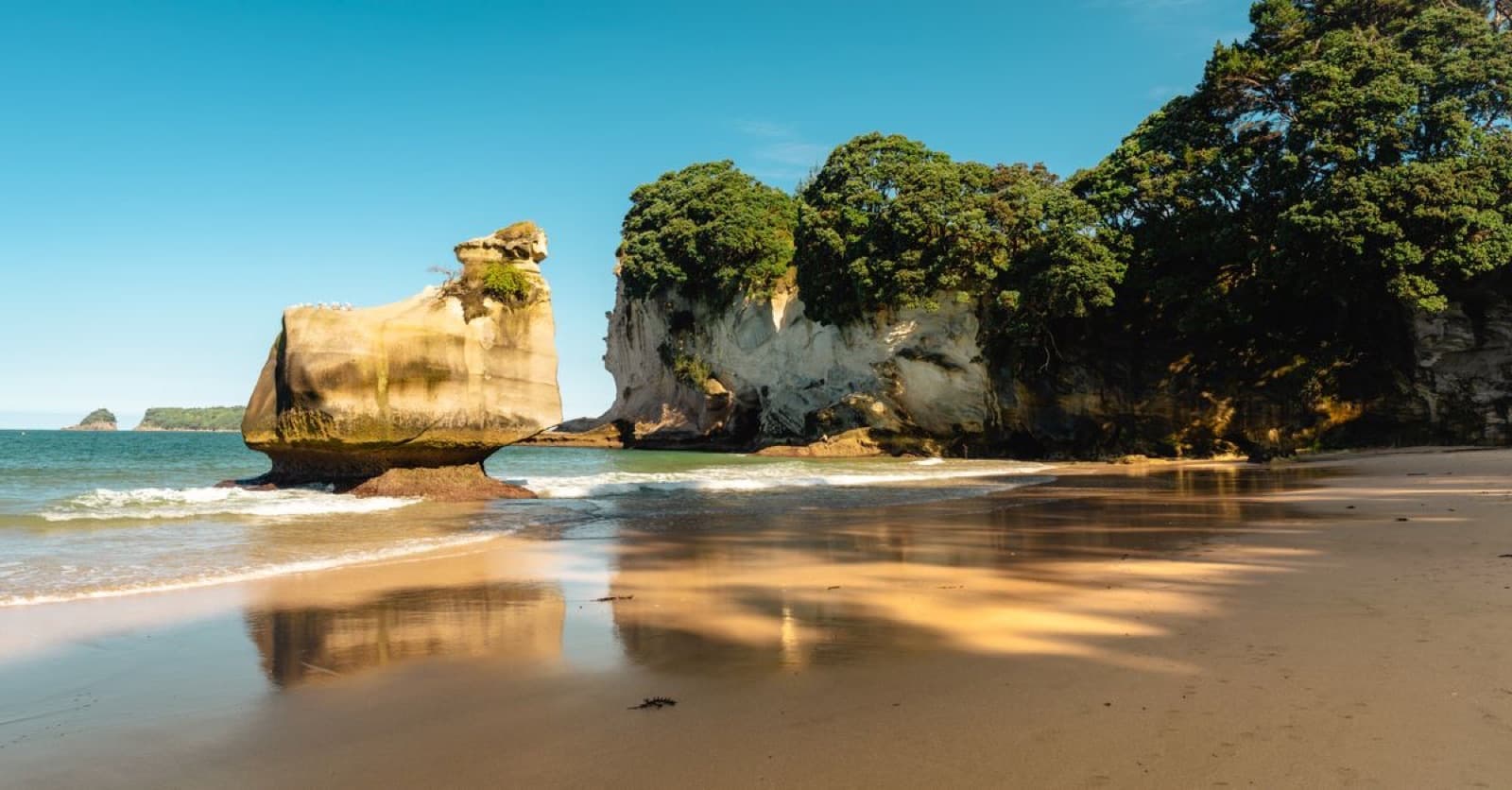 Cathedral Cove op het Coromandel-schiereiland, Nieuw-Zeeland